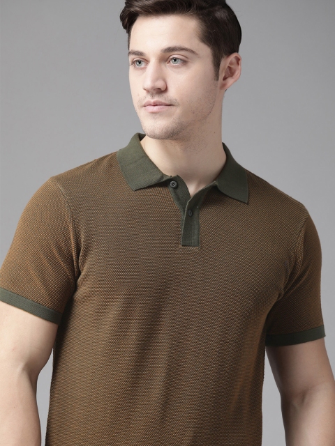 

Roadster Men Olive Green Pure Cotton Self Design Polo Collar T-shirt