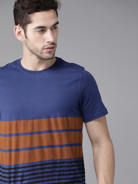 

Roadster Men Blue & Rust Brown Pure Cotton Striped Round Neck T-shirt