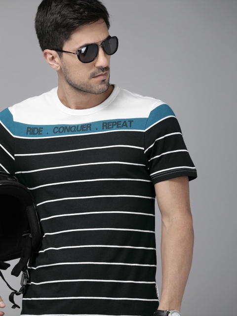 

Roadster Men Black Striped Round Neck T-shirt