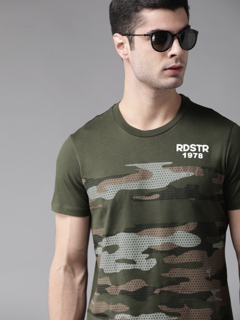 

Roadster Men Olive Green & Brown Pure Cotton Printed Round Neck T-shirt