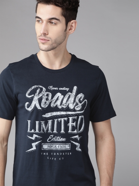 

Roadster Men Navy Blue & white Printed Round Neck T-shirt