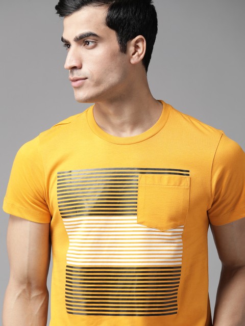 

Roadster Men Yellow & White Pure Cotton Striped Round Neck T-shirt