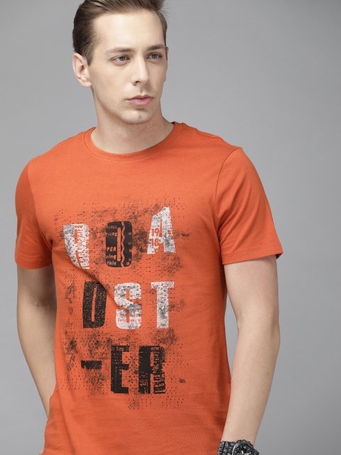 

Roadster Men Orange Printed Round Neck T-shirt