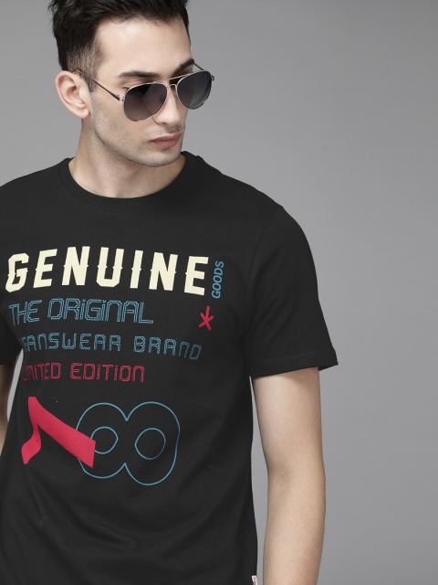 

Roadster Men Black Printed Round Neck Pure Cotton T-shirt