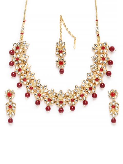 

Peora Women Gold-Plated & Maroon Kundan Studded Jewellery Set