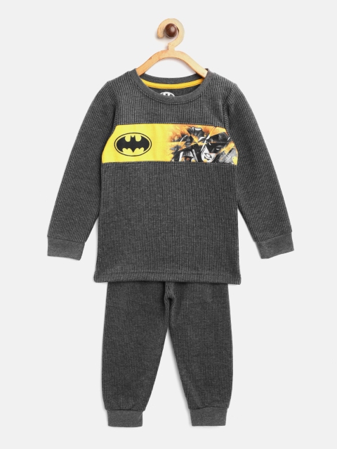 

Eteenz Boys Charcoal Grey & Mustard Yellow Self-Striped Batman Print Thermal Set