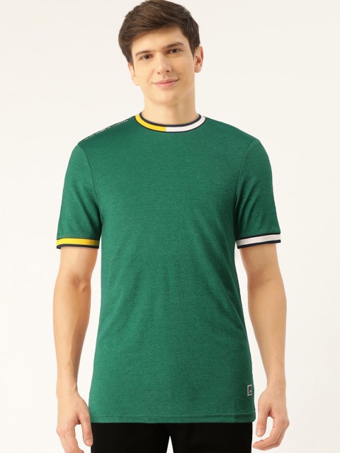

United Colors of Benetton Men Green Solid Round Neck T-shirt