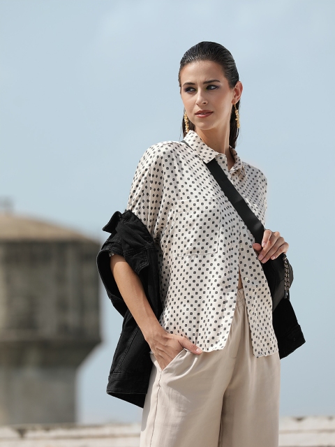 

MANGO Women Beige & Black Regular Fit Printed Casual Shirt with Satin Finish