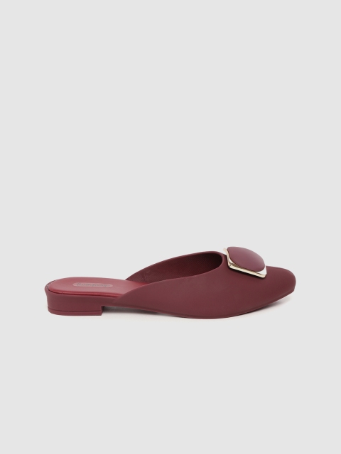 

DressBerry Women Burgundy Solid Mules