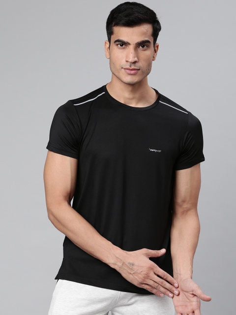 

Sweet Dreams Men Black Solid Round Neck T-shirt