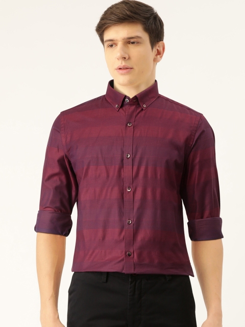 

United Colors of Benetton Men Burgundy Slim Fit Striped Semiformal Shirt