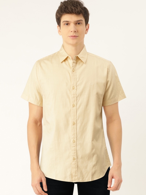 

United Colors of Benetton Men Beige Slim Fit Solid Casual Shirt