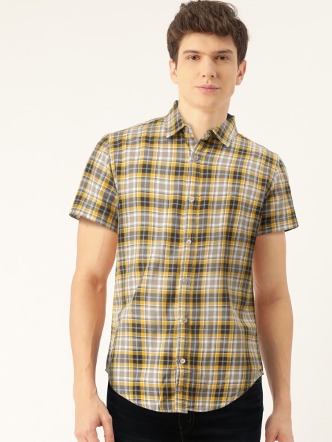 

United Colors of Benetton Men Yellow & Navy Blue Slim Fit Checked Casual Shirt
