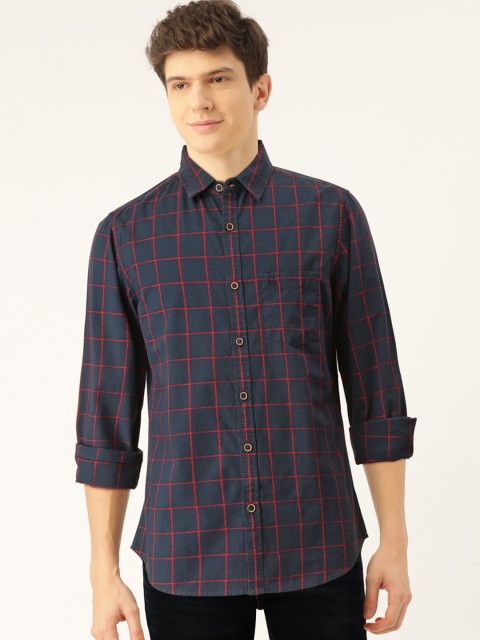 

United Colors of Benetton Men Navy Blue & Red Regular Fit Checked Casual Shirt
