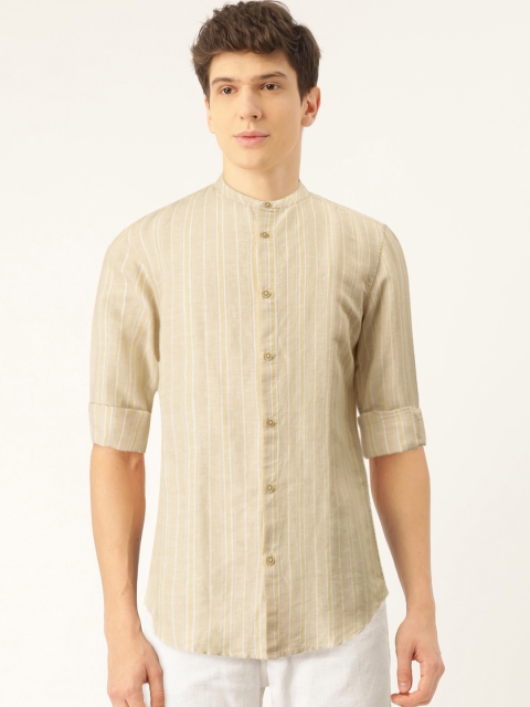 

United Colors of Benetton Men Beige & White Slim Fit Striped Casual Shirt