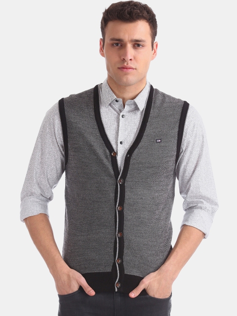 

Arrow Sport Men Grey Cardigan