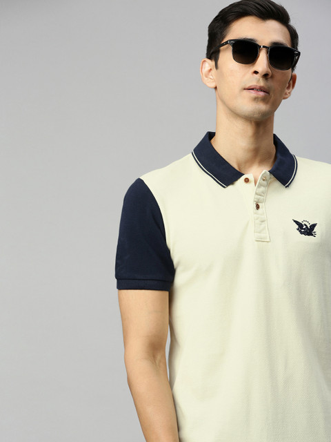 

Arrow Blue Jean Co. Men Off-White Solid Contrast Sleeves & Polo Collar T-shirt