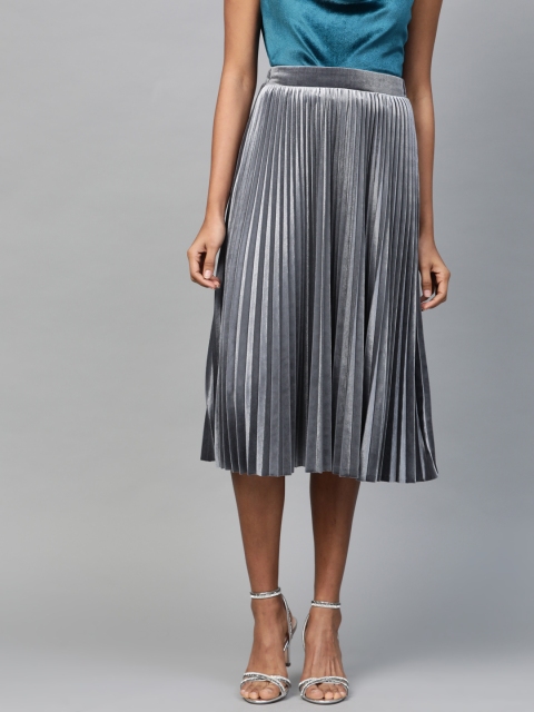 

SASSAFRAS Women Grey Solid Accordion Pleated Velvet Finish Flared Midi Skirt