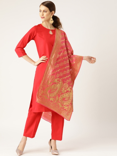 

Shae by SASSAFRAS Women Red & Pink Solid Kurta with Trousers & Dupatta