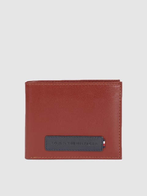 

Tommy Hilfiger Men Tan & Navy Blue Solid Two Fold Wallet