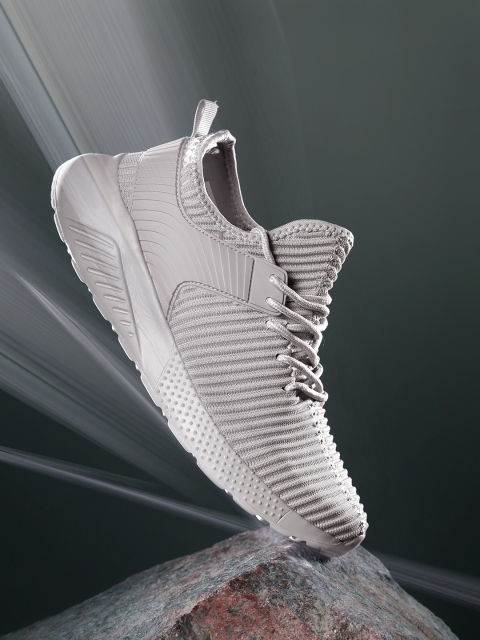 

HRX by Hrithik Roshan Men Urban Street Athleisure Shoe, Grey
