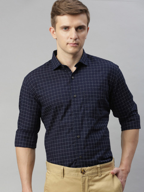 

Park Avenue Men Navy Blue & White Slim Fit Checked Smart Casual Shirt