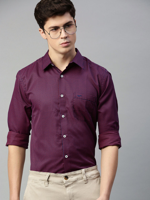 

Park Avenue Men Red & Navy Blue Slim Fit Self Design Smart Casual Shirt