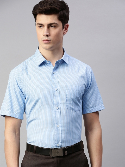 

Park Avenue Men Blue & White Regular Fit Checked Formal Shirt