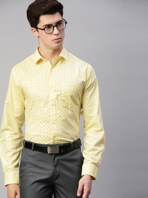 

Park Avenue Men Yellow & Brown Regular Fit Printed Formal Shirt