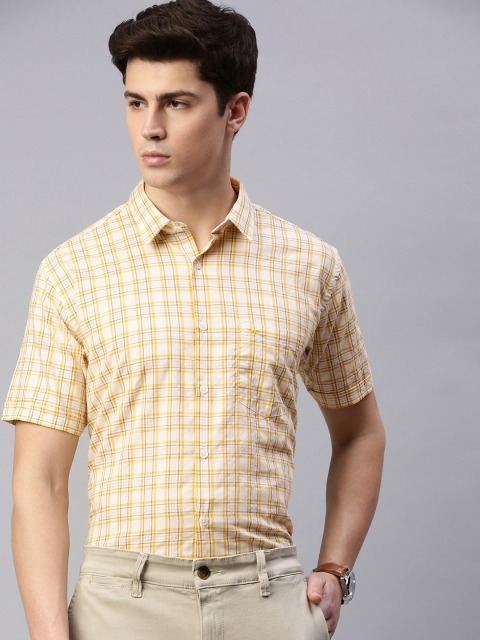 

Park Avenue Men Beige & Yellow Slim Fit Checked Smart Casual Shirt