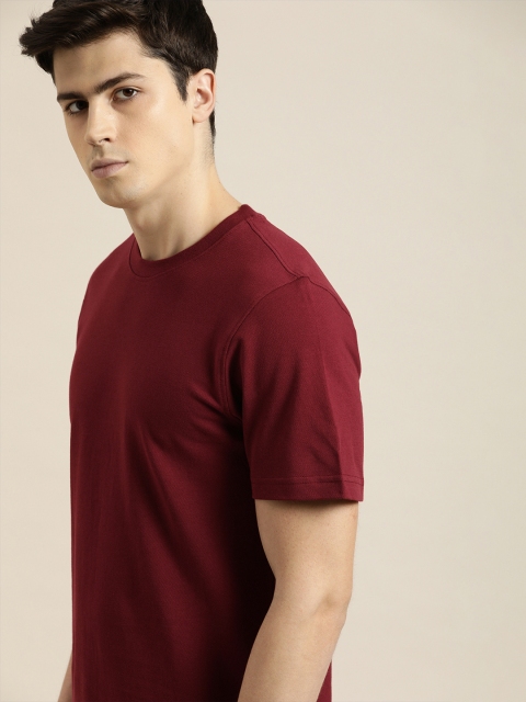 

INVICTUS Men Maroon Solid Fresh On Round Neck T-shirt