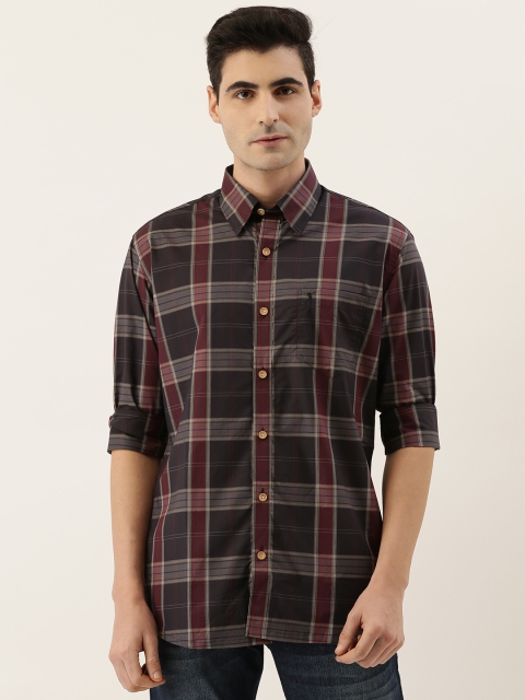 

Burnt Umber Men Brown & Maroon Regular Fit Checked Casual Linen Shirt