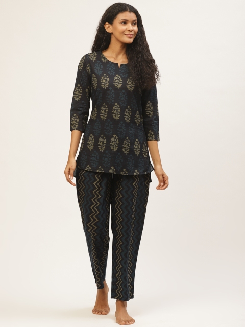 

Prakrti Women Navy Blue & Olive Green Indigo Print Cotton Night Suit