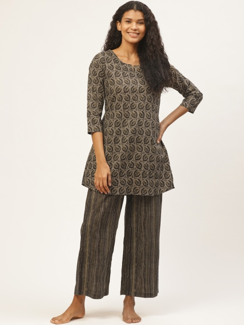 

Prakrti Women Grey & Coffee Brown Ajrakh Printed Sustainable Night Suit