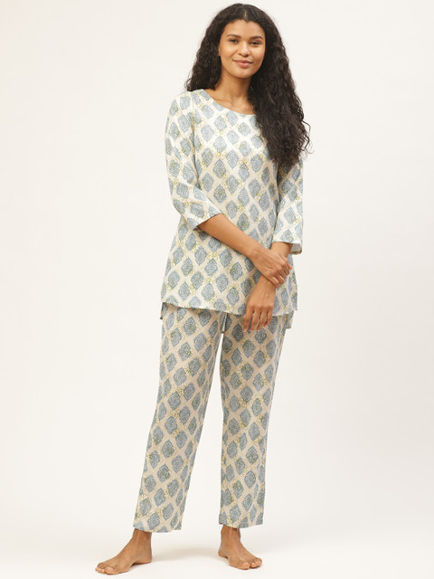 

Prakrti Women Off-White & Blue Boota Printed Night suit