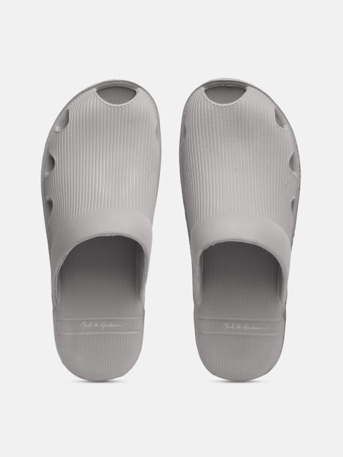

Mast & Harbour Men Grey Solid Slip-On