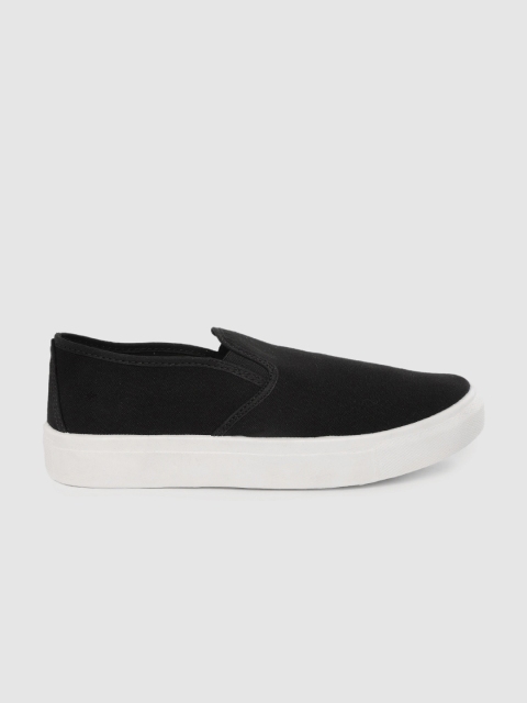 

Roadster Men Black Solid Slip-On Sneakers