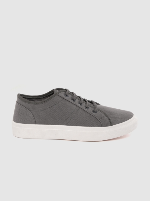 

Roadster Men Charcoal Grey Solid Sneakers