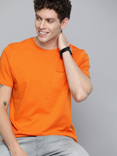 

Mast & Harbour Men Orange Pure Cotton Solid Round Neck T-shirt