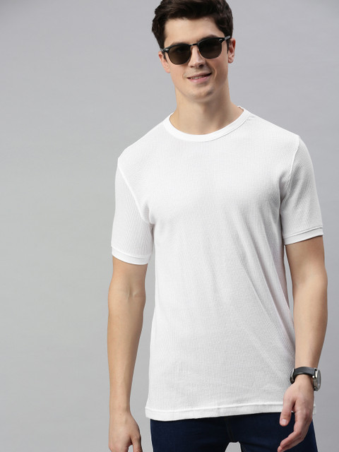 

Mast Harbour Men White Solid Round Neck Pure Cotton T-shirt