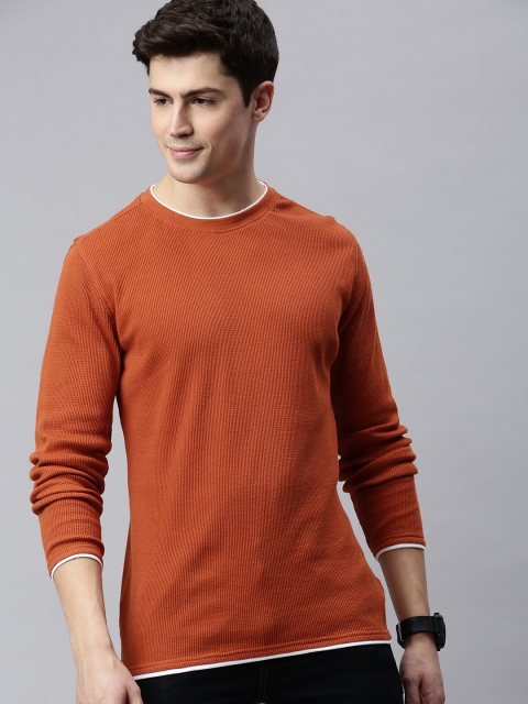 

Mast & Harbour Men Maroon Solid Round Neck T-shirt