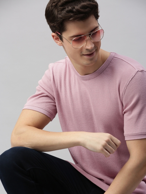 

Mast Harbour Men Pink Solid Round Neck Pure Cotton T-shirt
