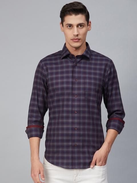 

Blackberrys Men Navy Blue & Grey Slim Fit Checked Casual Shirt