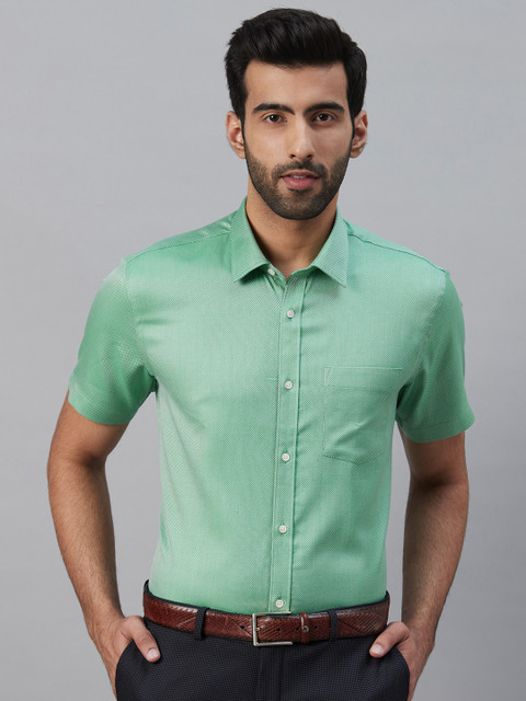 

Blackberrys Men Green Slim Fit Self Design Semiformal Shirt