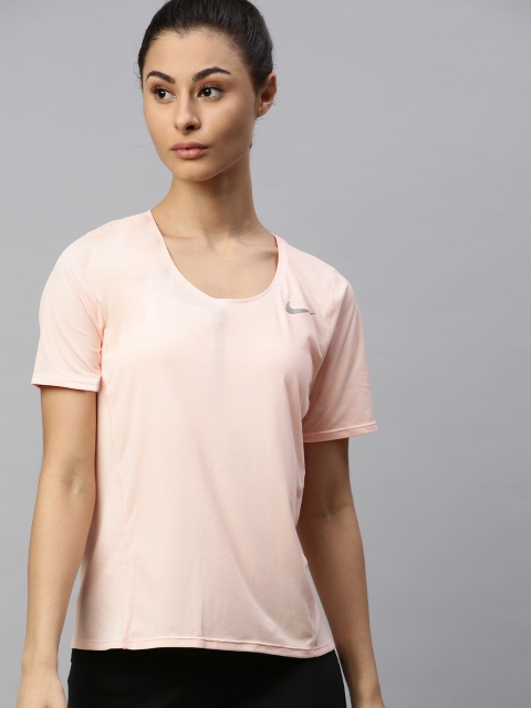 

Nike Women Coral Solid Top