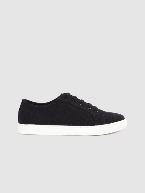 

Roadster Women Black Solid PRO-TECHT Sneakers