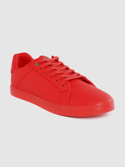 

United Colors of Benetton Men Red Textured Sneakers