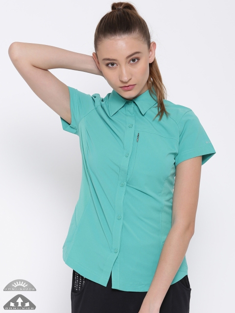 

Columbia Women Sea Green Solid Outdoor Shirt