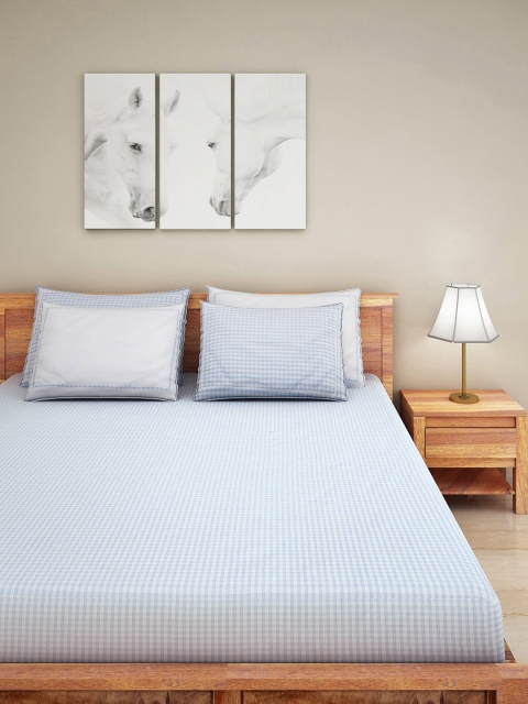 

Portico New York White & Blue 210 TC Cotton Double Bedsheet with 4 Pillow Covers