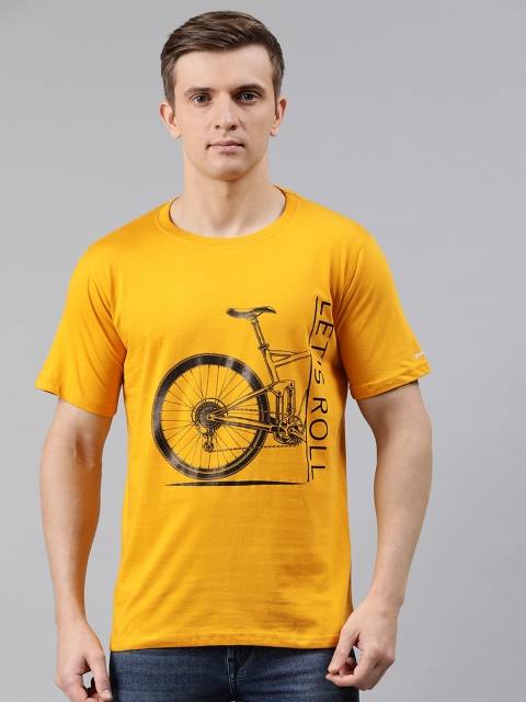 

BRATMA Men Yellow Printed Round Neck T-shirt